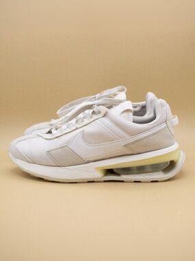 Nike Air Max Pre-Day Phantom Light Bone Athletic Shoes DM8259-001 Women's Size 8
